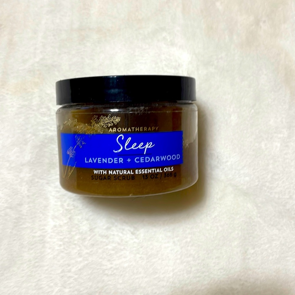 Bath and Body works aromatherapy sugar scrub. Lavender and Sandlewood. Brand new